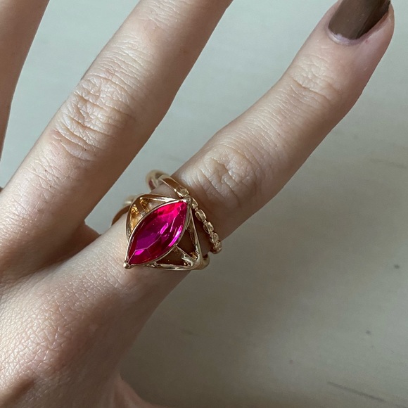 NWT Francesca’s Christina Multicolored ring set - Picture 3 of 5